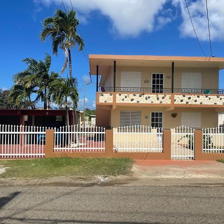 Bright 2Br In Aguadilla 7 Mins To Beaches 2Nd Floor Retreat Camaceyes Exterior foto