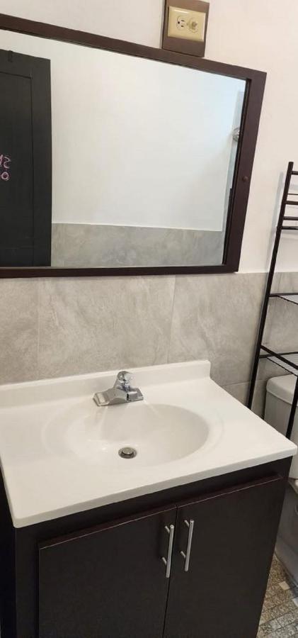 Bright 2Br In Aguadilla 7 Mins To Beaches 2Nd Floor Retreat Camaceyes Exterior foto